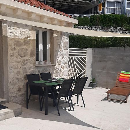 Little Stone House Apartment Buici  Bagian luar foto
